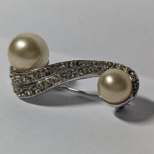 Marvella Vintage Double Faux Pearl Brooch Silver Tone Metal Rhinestone Swirls